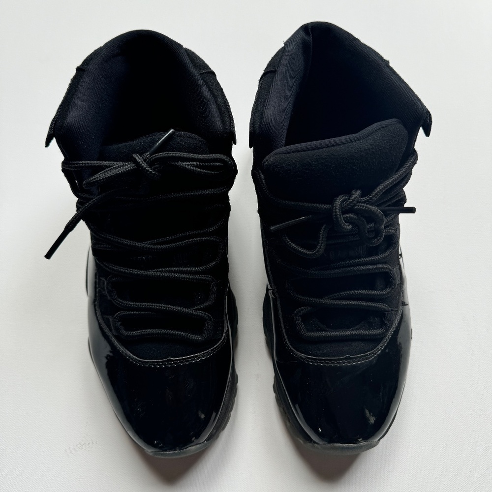 Jordan 11 Retro Cap and Gown All Black Sneakers Shoes Size 7Y - Picture 3 of 16